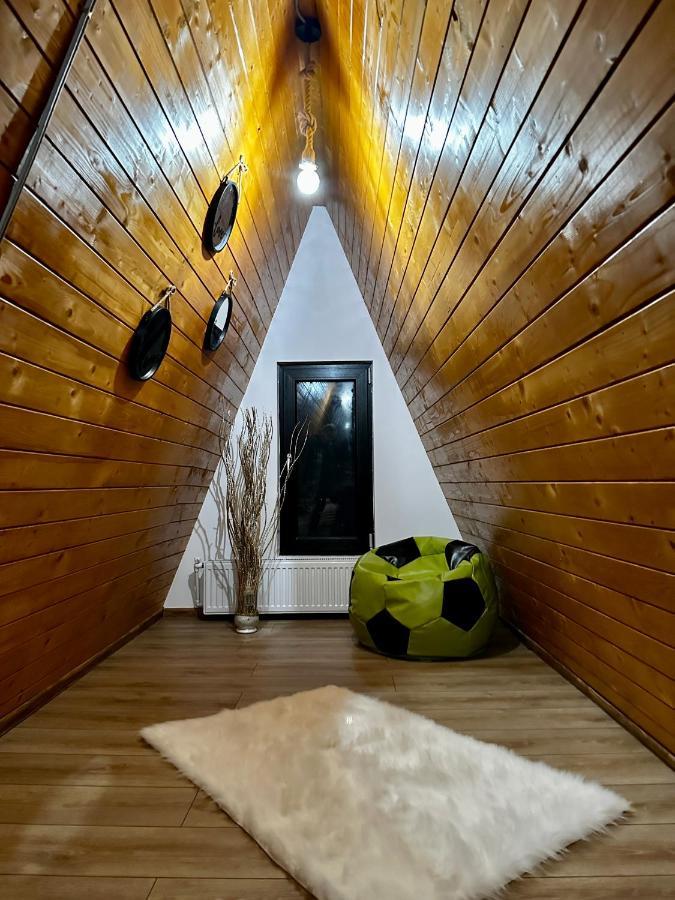 A-Frame Bucovina- Paradis Bucovinean Capu Cimpului ภายนอก รูปภาพ