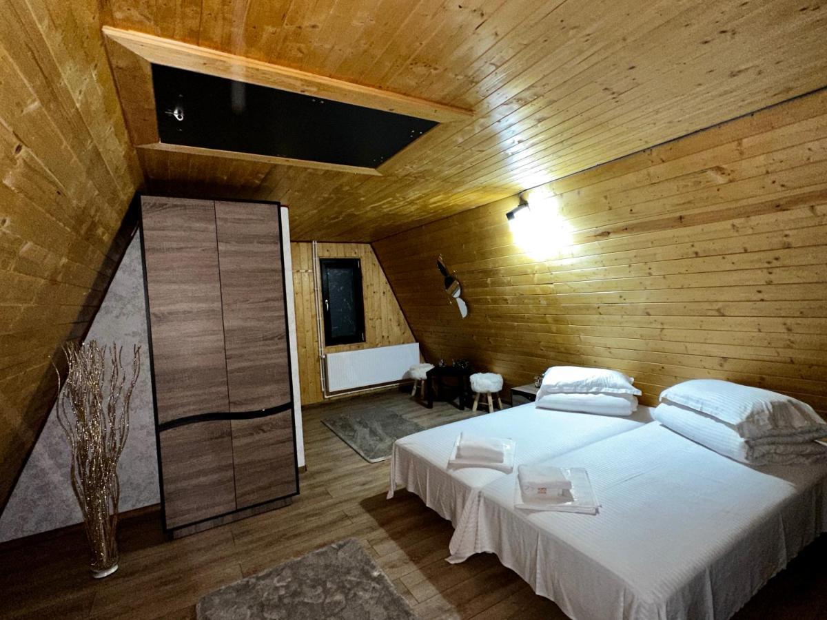 A-Frame Bucovina- Paradis Bucovinean Capu Cimpului ภายนอก รูปภาพ