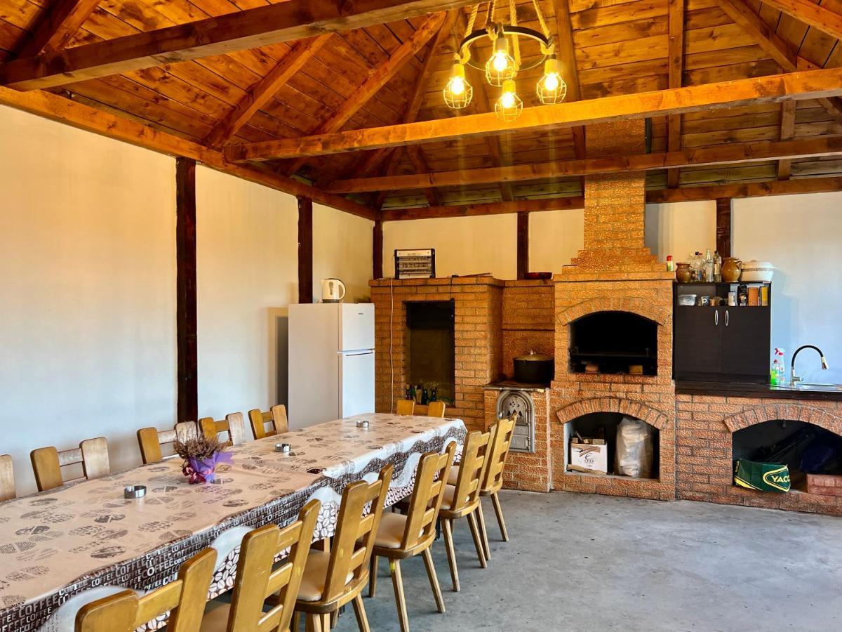 A-Frame Bucovina- Paradis Bucovinean Capu Cimpului ภายนอก รูปภาพ
