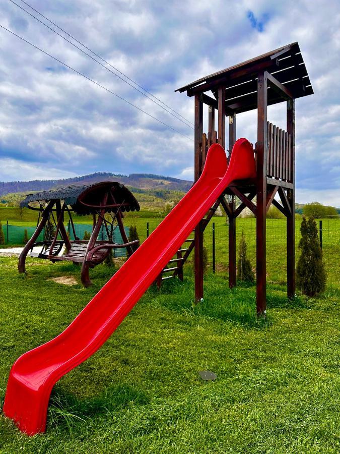 A-Frame Bucovina- Paradis Bucovinean Capu Cimpului ภายนอก รูปภาพ