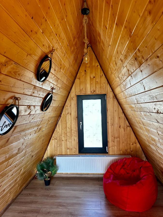 A-Frame Bucovina- Paradis Bucovinean Capu Cimpului ภายนอก รูปภาพ